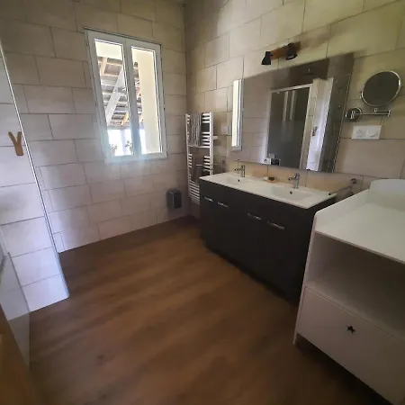 Brequat - Pyrenees Atlantique 펜션 *