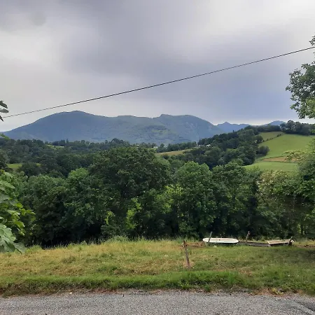 Brequat - Pyrenees Atlantique 레스텔베타람